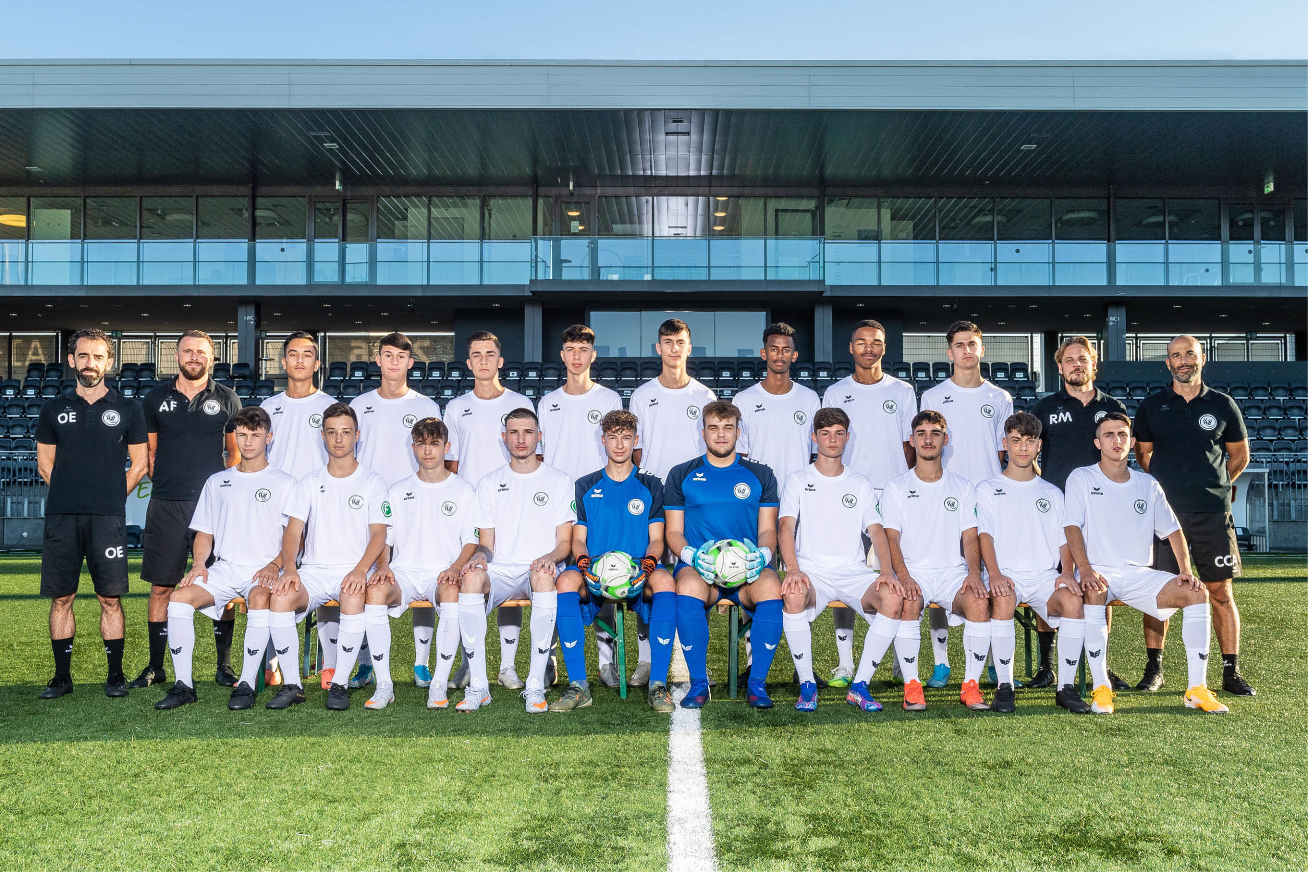 U18